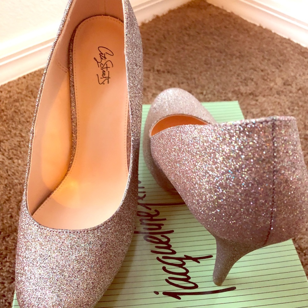 Gold glitter heels